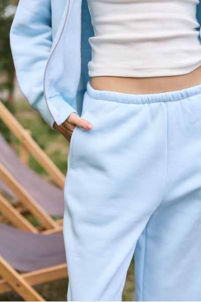 Жіночий oversize костюм на блискавці з начосом, небесний (М239.4)