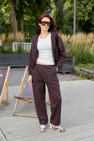 Жіночий oversize костюм на блискавці з начосом, коричневий (М239.4)