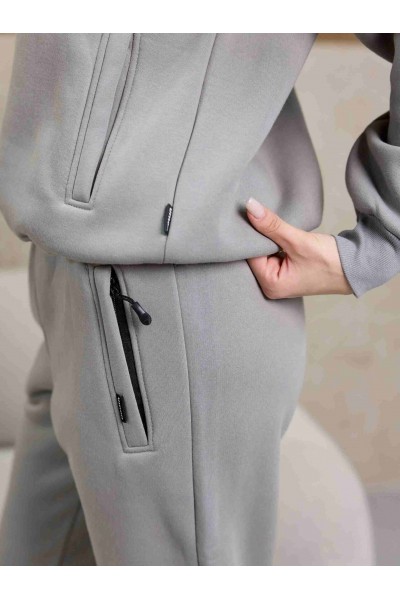 Утепленный женский спортивный костюм из худи с капюшоном М162.4, светло-серый