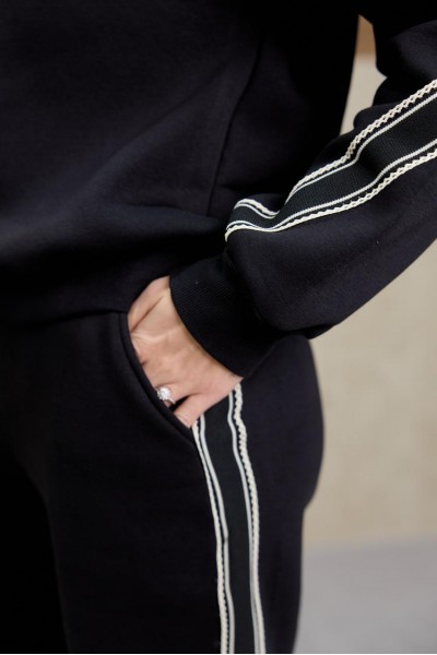 Костюм жіночий з начосом чорний (М213.4)