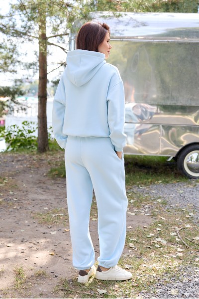 Жіночий oversize костюм з начосом, небесний (М238.4)