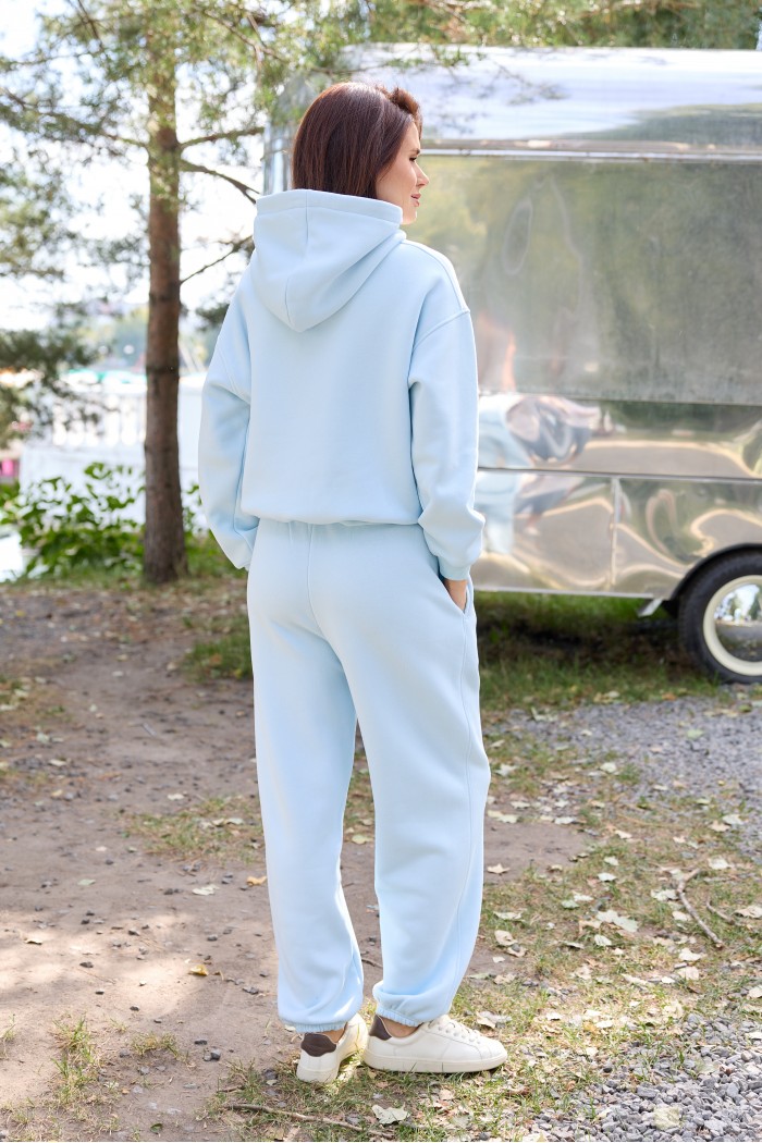 Жіночий oversize костюм з начосом, небесний (М238.4)