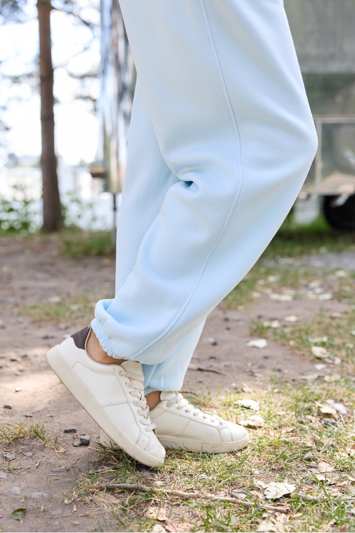 Жіночий oversize костюм з начосом, небесний (М238.4)