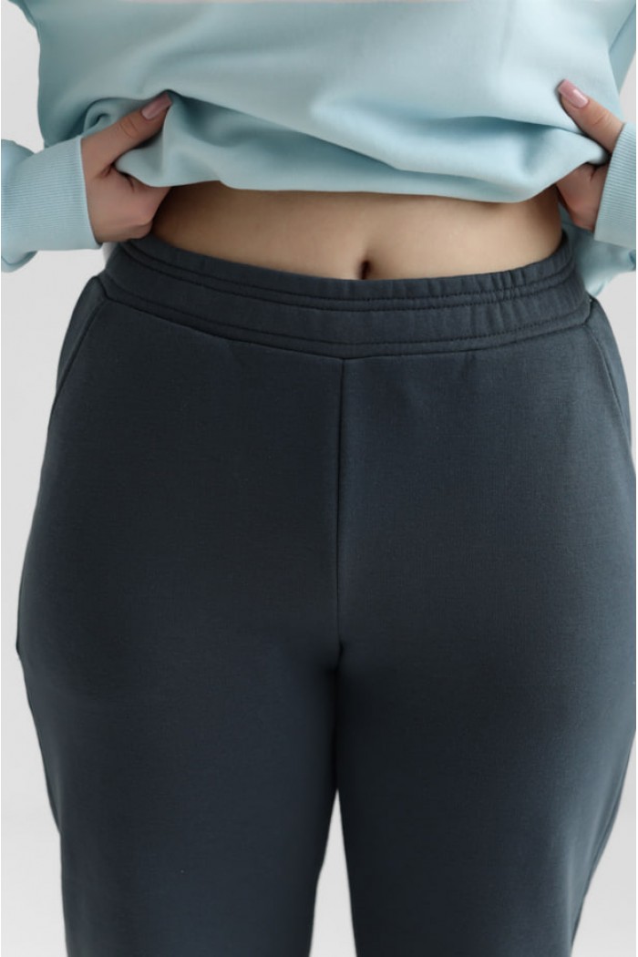 Женские брюки прямой крой из трикотажа, фуме (М0121.3)